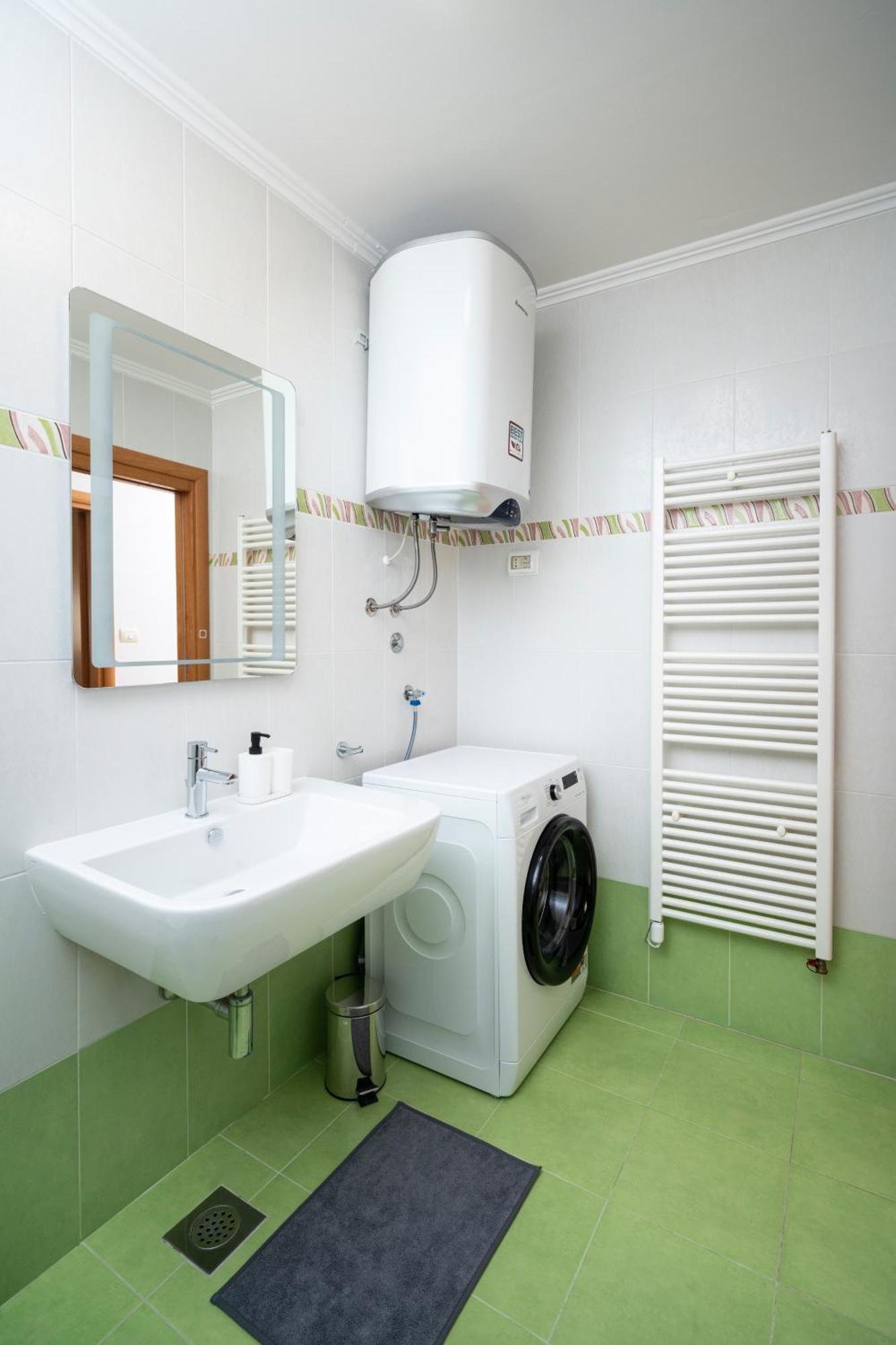 Humagum Sea View Apartment - Garden Palace Umag Exterior photo